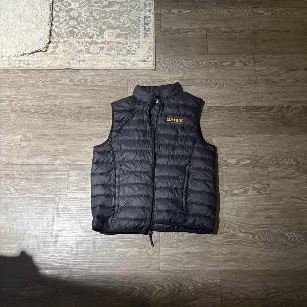 Men's Black Puffer Vest